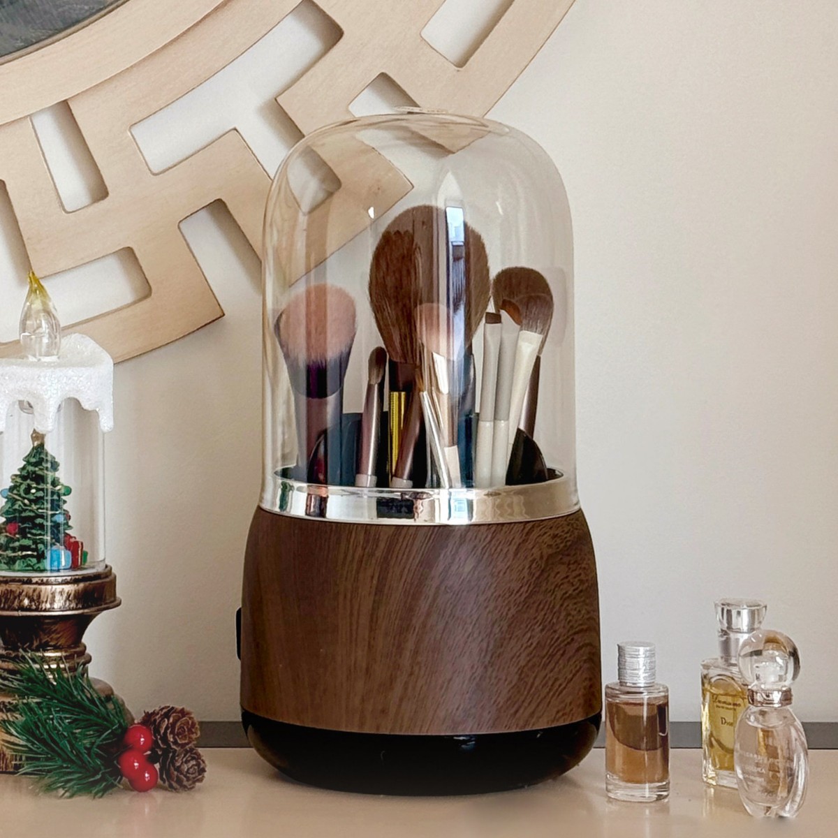 Light Luxury Makeup Brush Hold - đánh giá và giá Luxury Skincare And Makeup Brands