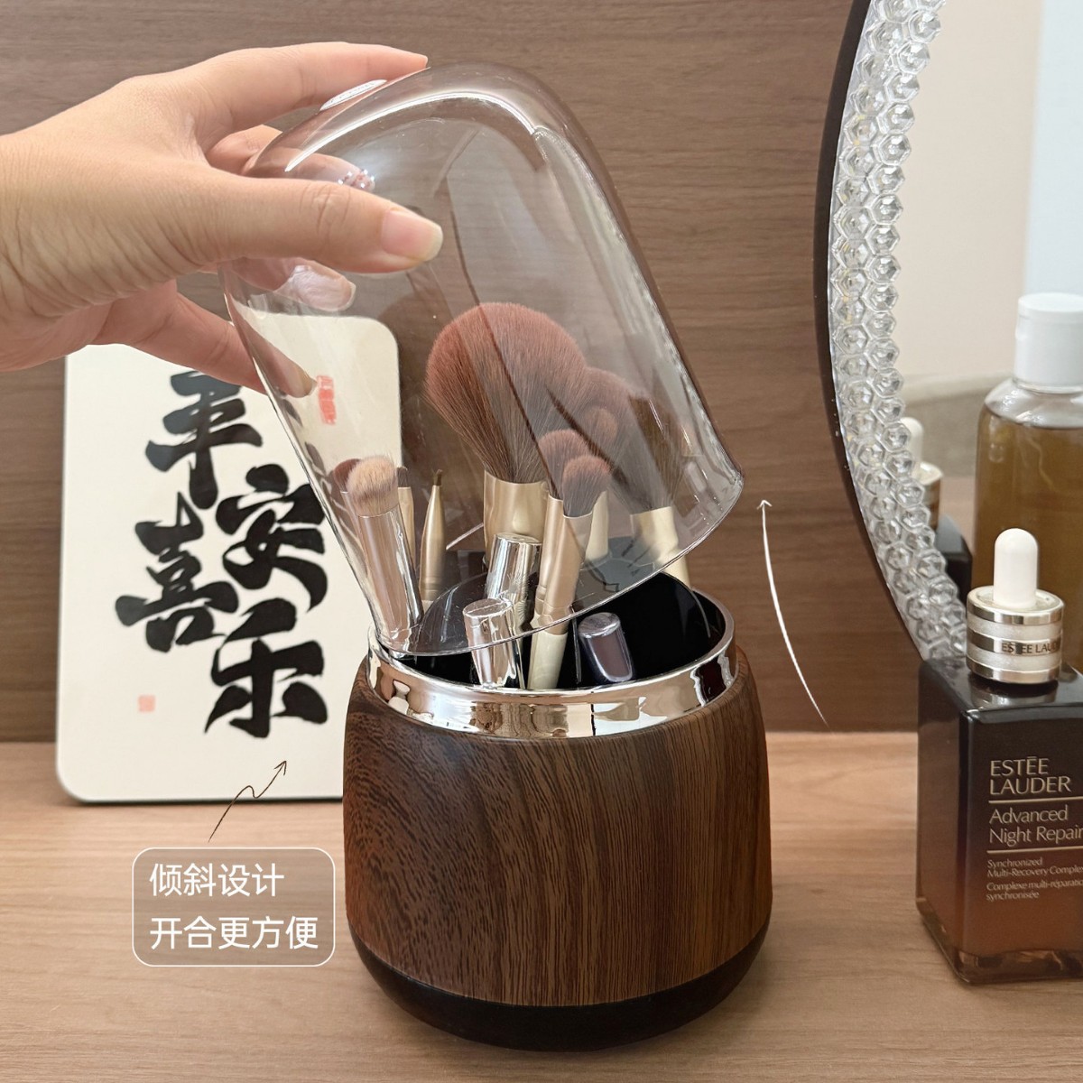 Light Luxury Makeup Brush Hold - đánh giá và giá Luxury Skincare And Makeup Brands